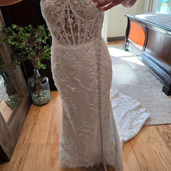 Vera Wang Strapless Hortense White Lace Dress - Picture 12 of 16